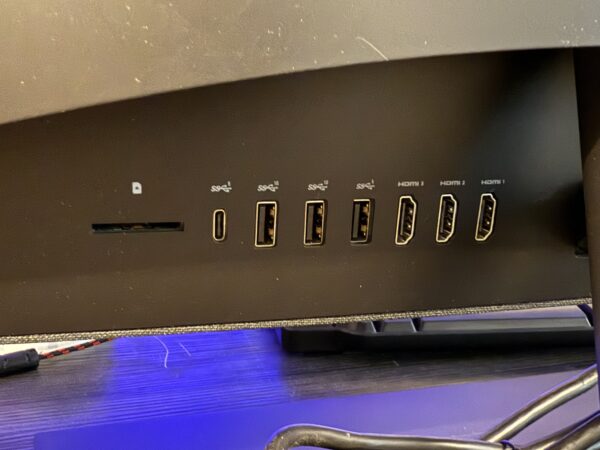 HP 32" all in One - 4k edition - Image 3