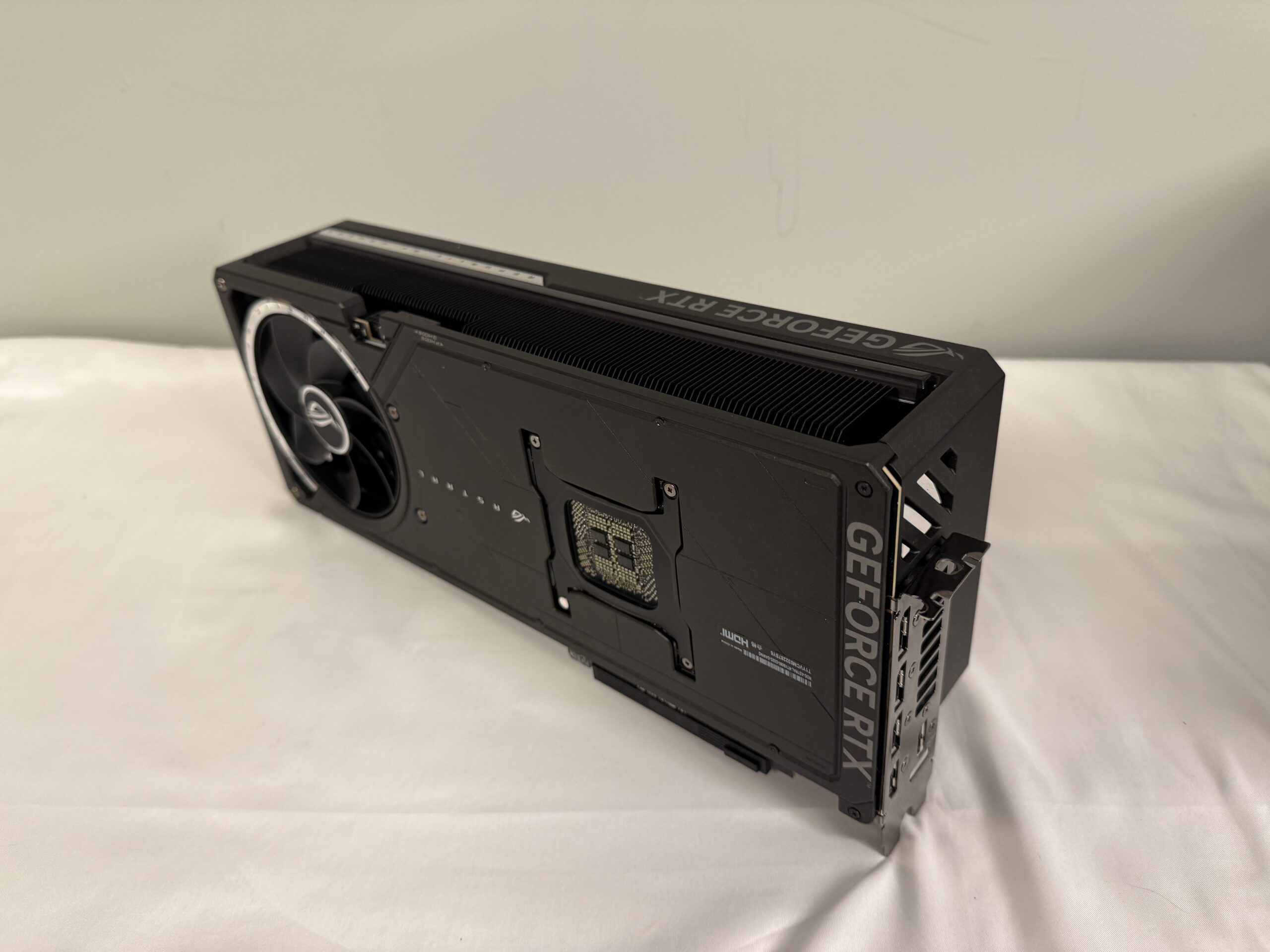 ASUS ROG Astral RTX 5090 graphics card (missing ROPS) - Image 4